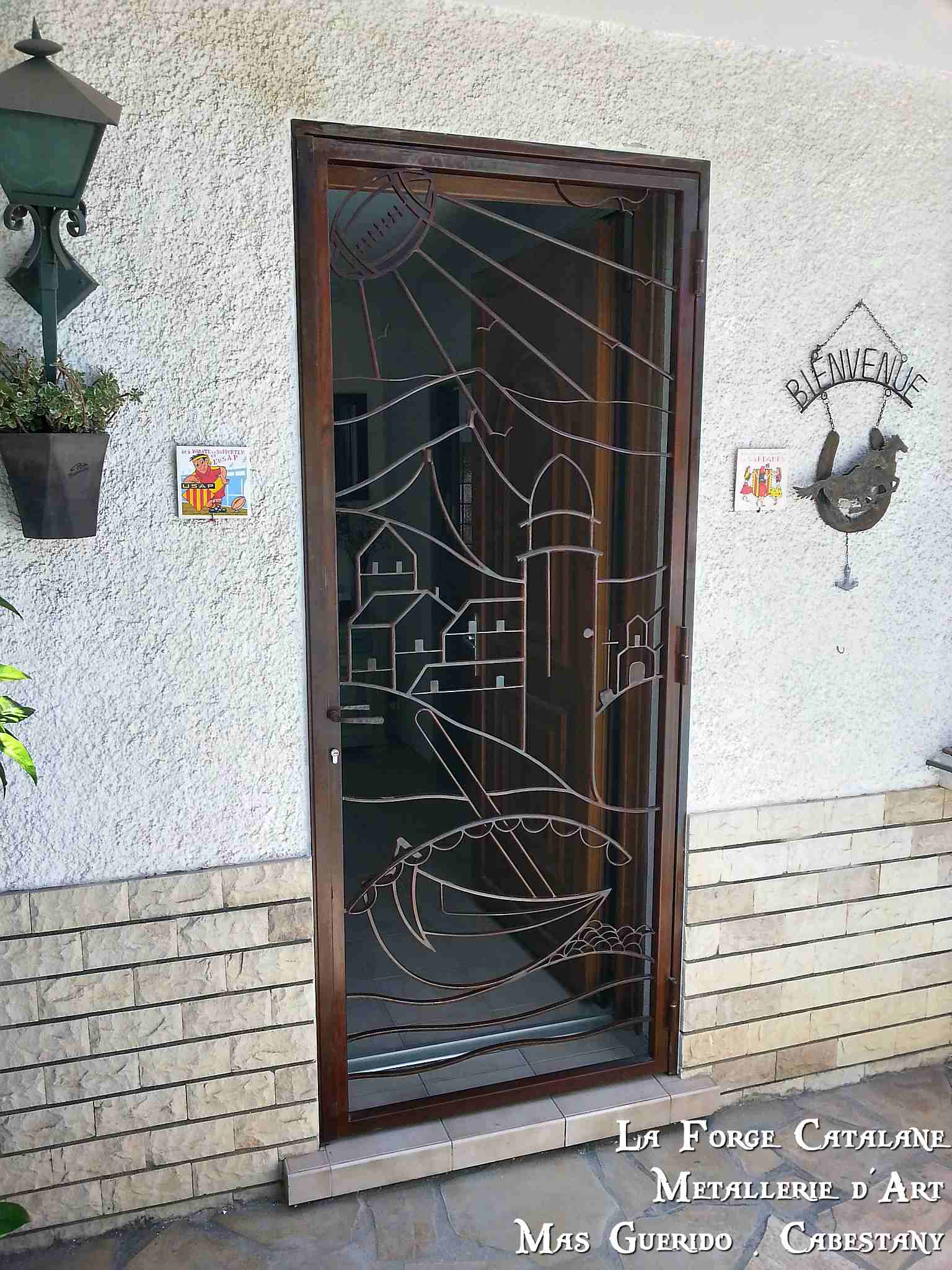 Grille articulee collioure forge catalane 3.jpg